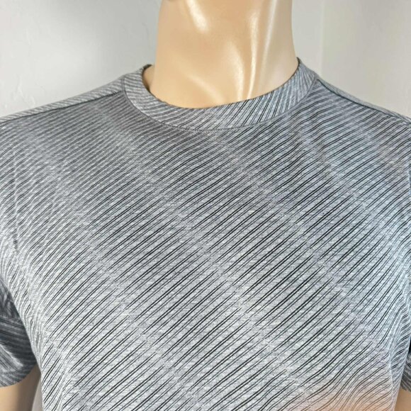 Tasc Performance Recess Tech T-Shirt Tees $58 in Heather Gray Spectrum - Picture 3 of 10